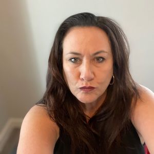 Meet your Posher, Lorrie